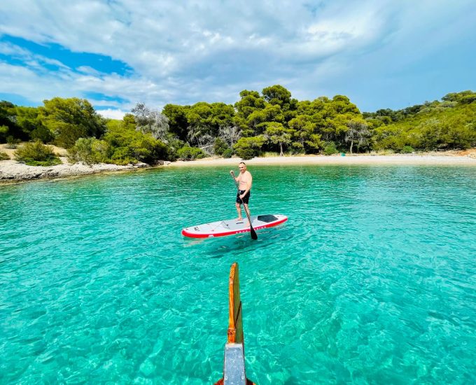 rent a boat spetses island